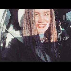 Meet your Posher, Ashlyn